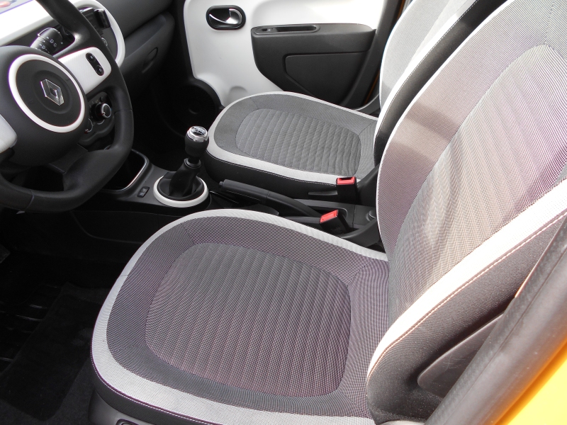 RENAULT TWINGO 1.0 SCE LIMITED Immagine 14