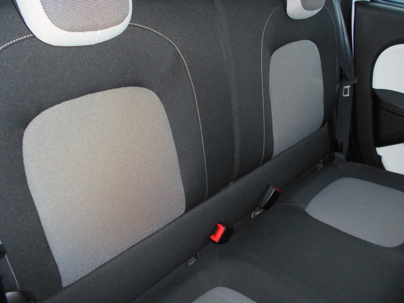 RENAULT TWINGO 1.0 SCE LIMITED Immagine 9