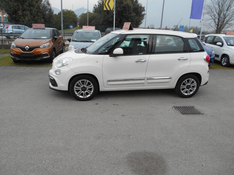 FIAT 500 L 1.4 MIRROR Immagine 1