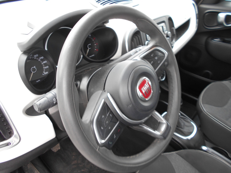 FIAT 500 L 1.4 MIRROR Immagine 21