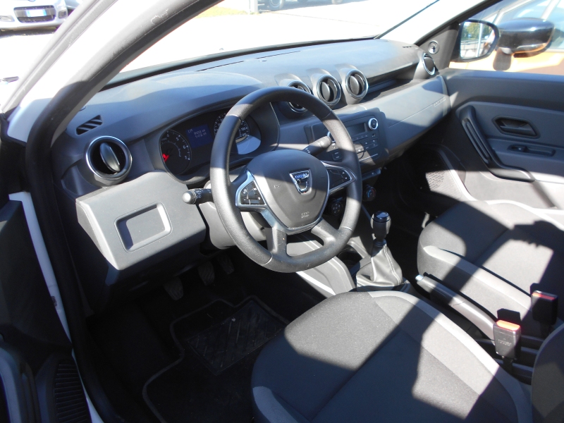 DACIA DUSTER 1.5 DCI 4 X 4 Immagine 10