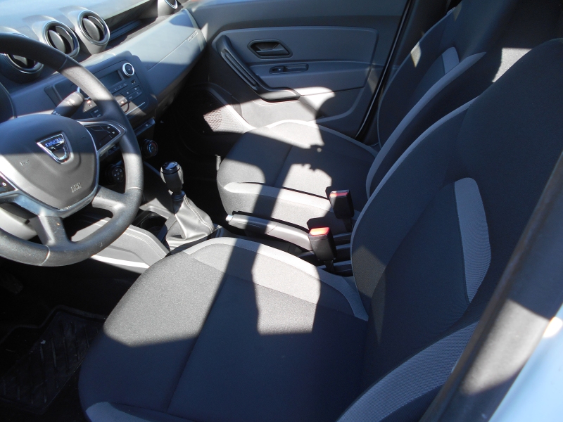DACIA DUSTER 1.5 DCI 4 X 4 Immagine 11