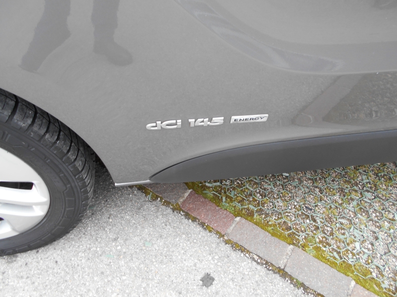 RENAULT TRAFIC 1.6 ENERGY DCI 145 CV L1H1 INTENS 8 POSTI Immagine 4