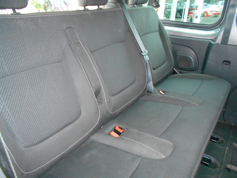 RENAULT TRAFIC 1.6 ENERGY DCI 145 CV L1H1 INTENS 8 POSTI Immagine 12