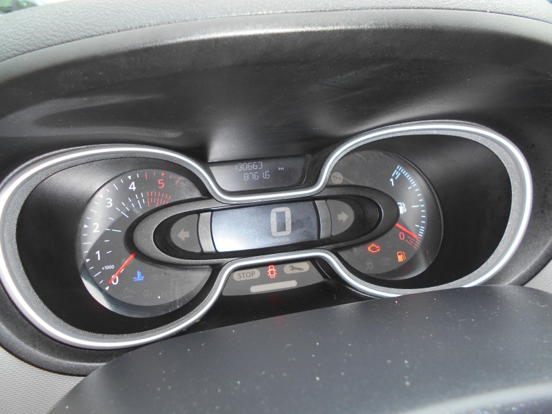 RENAULT TRAFIC 1.6 ENERGY DCI 145 CV L1H1 INTENS 8 POSTI Immagine 20