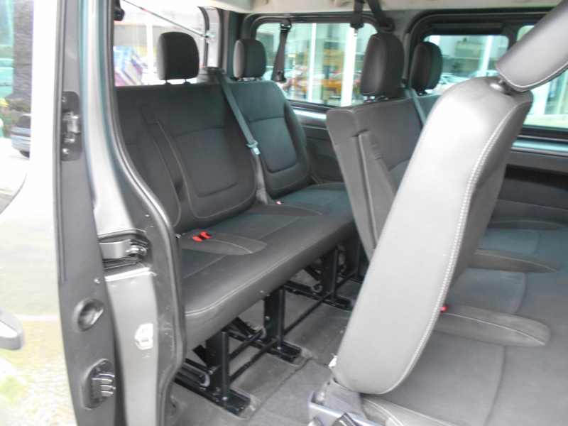 RENAULT TRAFIC 1.6 ENERGY DCI 145 CV L1H1 INTENS 8 POSTI Immagine 23