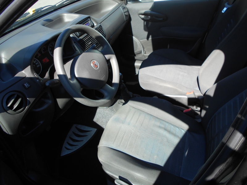 FIAT PUNTO 1.2 5P GPL Immagine 8