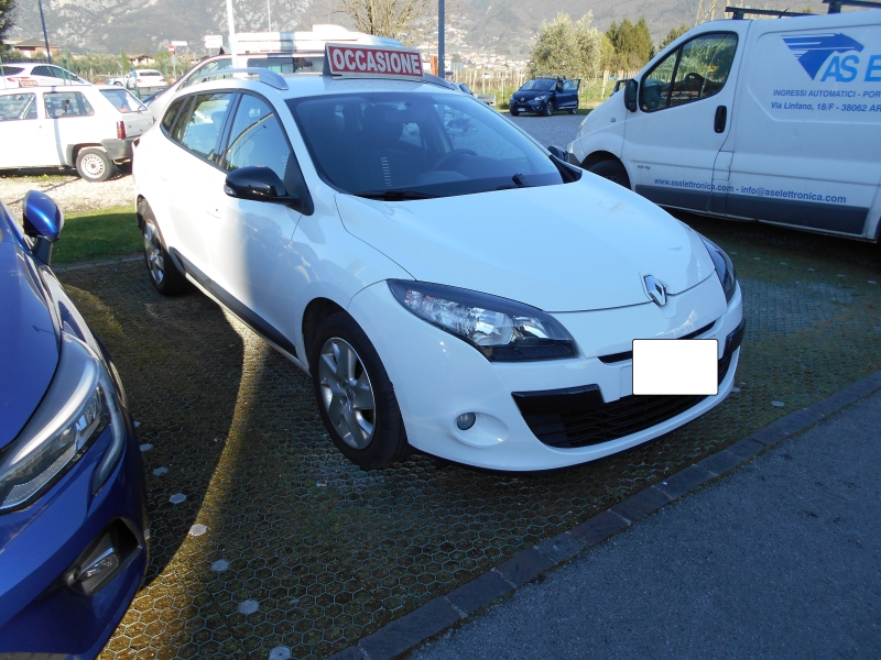 RENAULT MEGANE SPORTOUR 1.6 Immagine 3