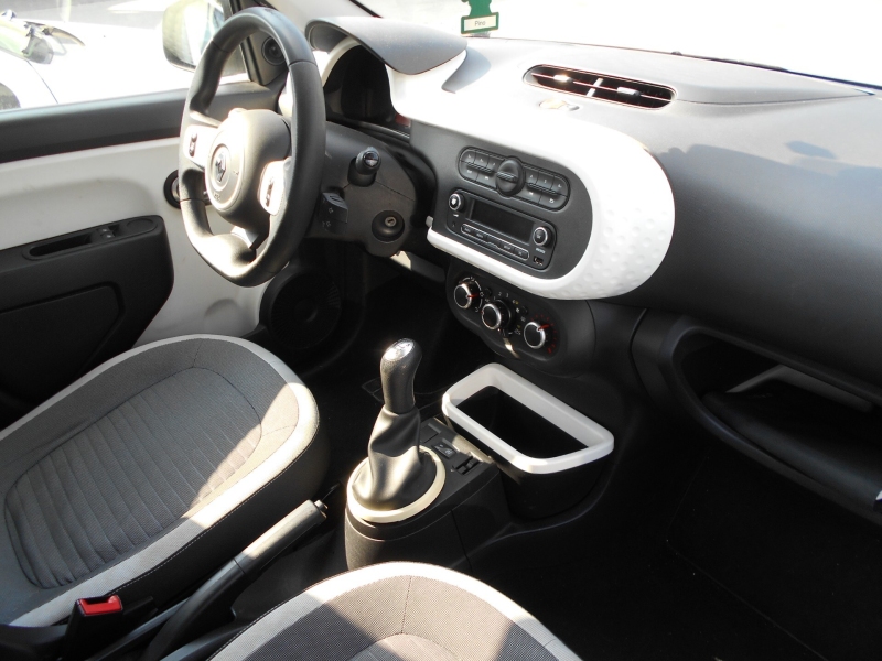 RENAULT TWINGO 1.0 Immagine 3