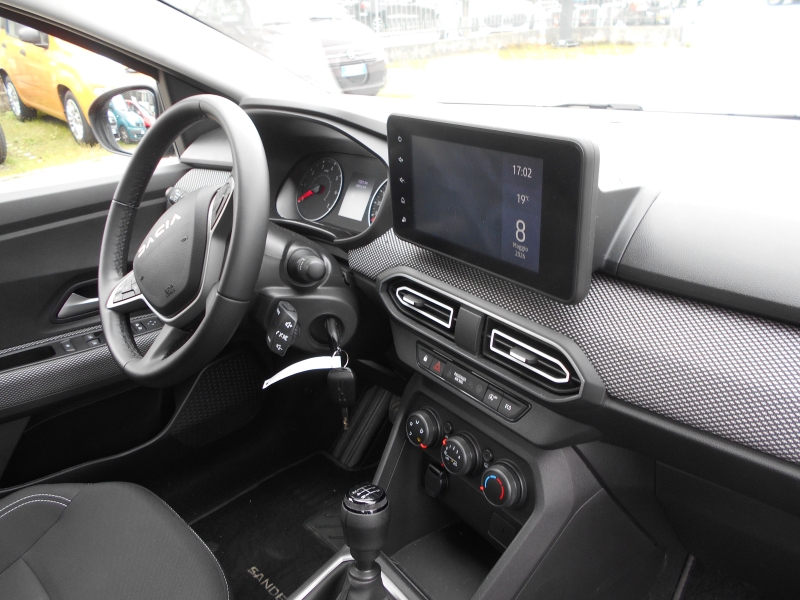 DACIA SANDERO 1.0 TCE GPL Immagine 10