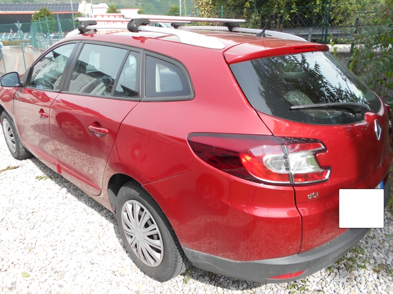 RENAULT MEGANE SW 1.5 DCI 110 CV Immagine 9