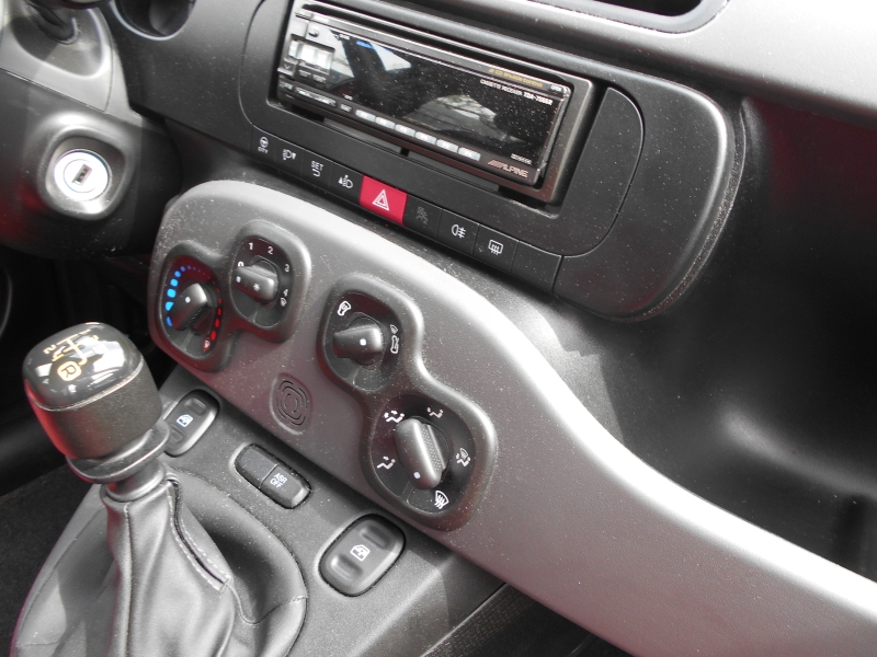 FIAT PANDA 1.2 Immagine 9