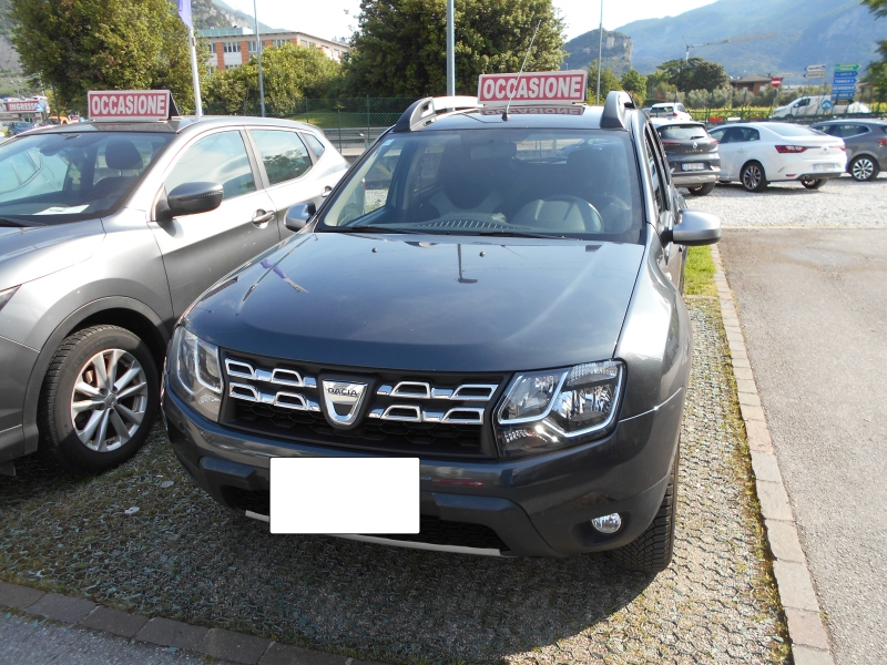 DACIA DUSTER 1.5 DCI 110 CV CAMBIO AUTOMATICO Immagine 4