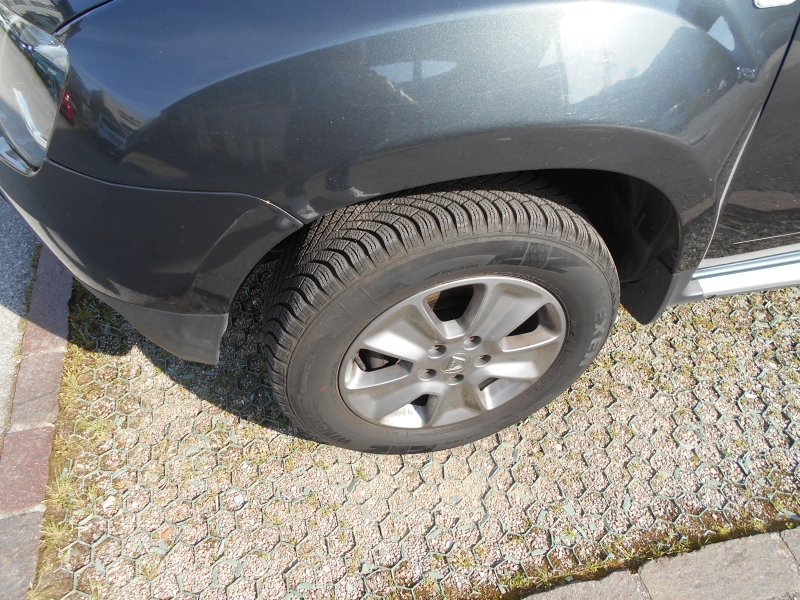 DACIA DUSTER 1.5 DCI 110 CV CAMBIO AUTOMATICO Immagine 6