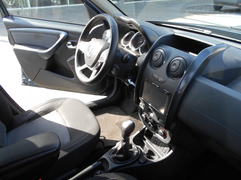 DACIA DUSTER 1.5 DCI 110 CV CAMBIO AUTOMATICO Immagine 11
