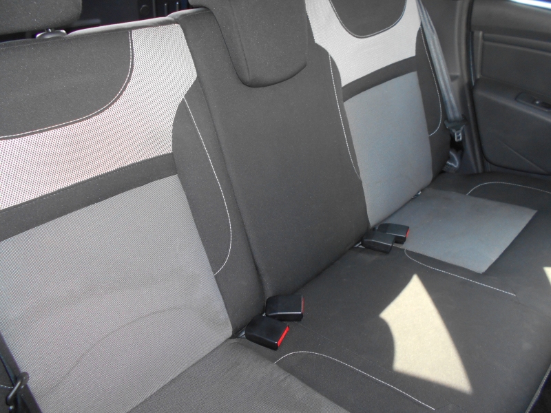 DACIA DUSTER 1.5 DCI 110 CV CAMBIO AUTOMATICO Immagine 13