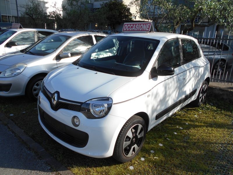 RENAULT TWINGO 1.0 SCE Immagine 2