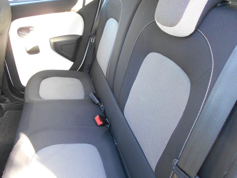 RENAULT TWINGO 1.0 SCE Immagine 9