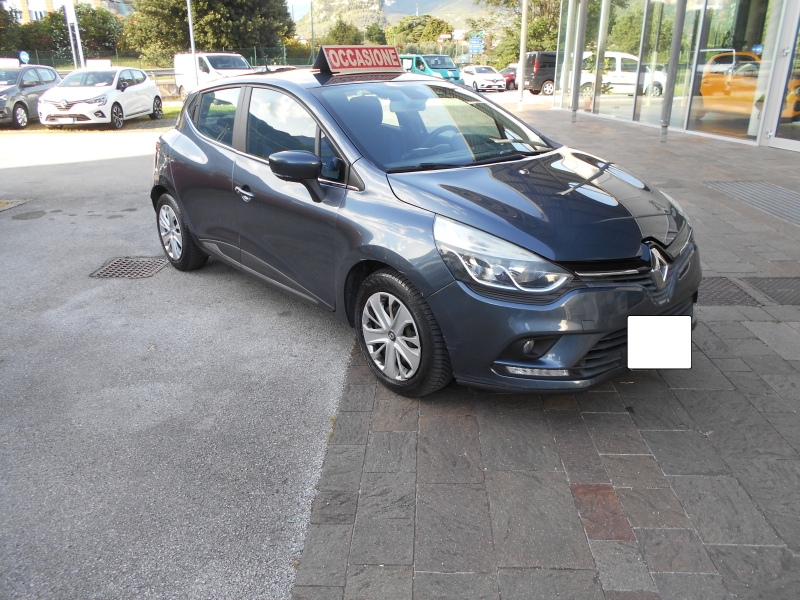 renault clio 1.5 dci 75 cv Immagine 4