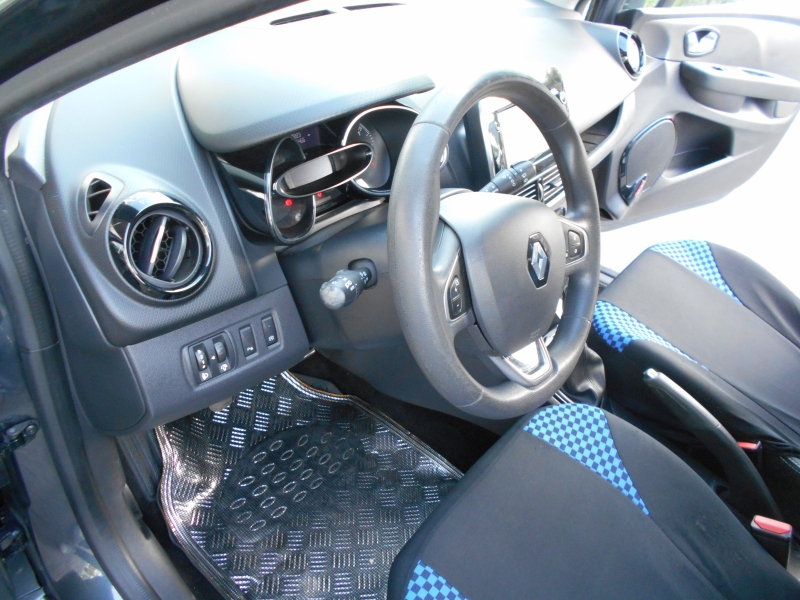 renault clio 1.5 dci 75 cv Immagine 14