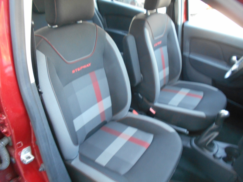 DACIA SANDERO 0.9 TCE STEPWAY Immagine 11