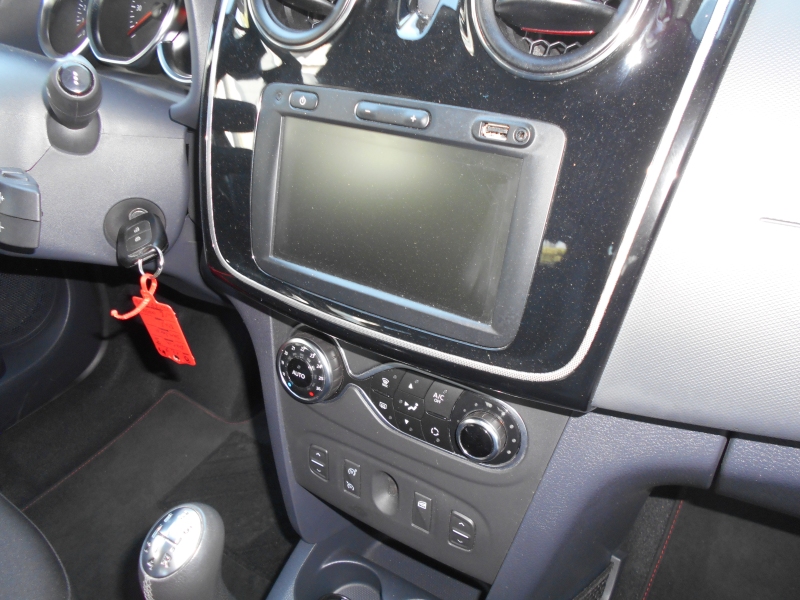 DACIA SANDERO 0.9 TCE STEPWAY Immagine 17