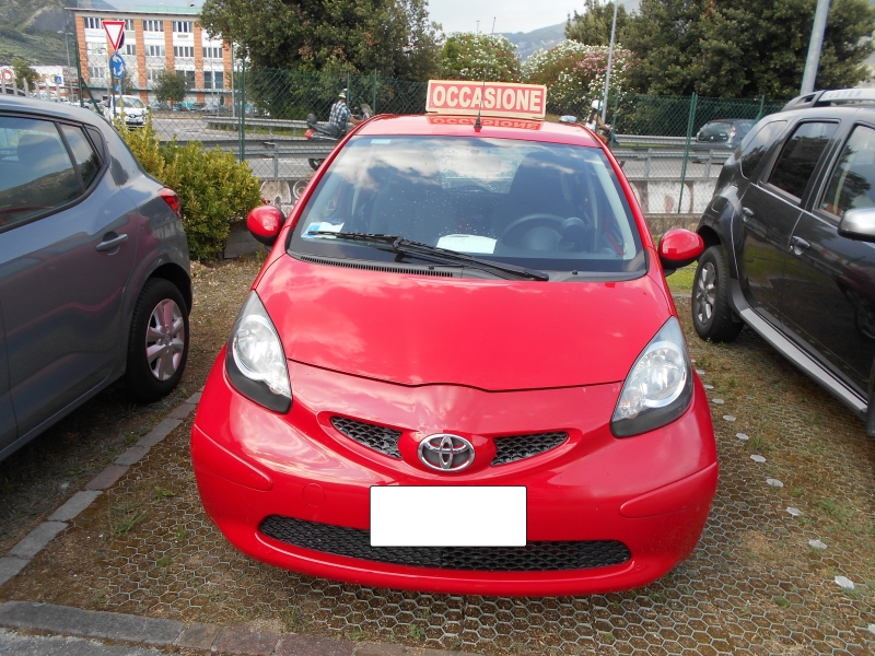 TOYOTA AYGO 1.0 Immagine 2