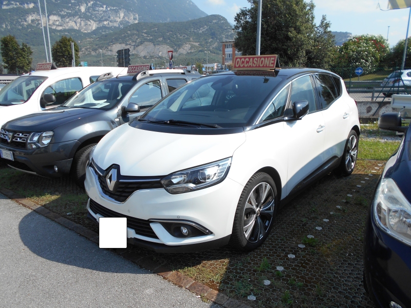 RENAULT SCENIC 1.5 DCI INTENS CAMBIO AUTOMATICO Immagine 1