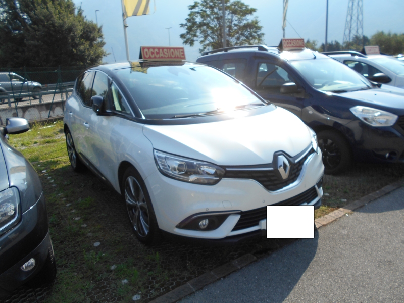 RENAULT SCENIC 1.5 DCI INTENS CAMBIO AUTOMATICO Immagine 2