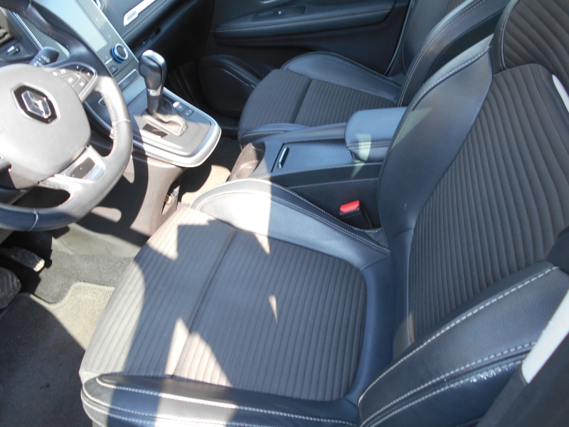 RENAULT SCENIC 1.5 DCI INTENS CAMBIO AUTOMATICO Immagine 6