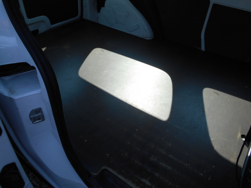 RENAULT KANGOO MAXI 1.5 DCI 95 CV AUTOCARRO Immagine 6