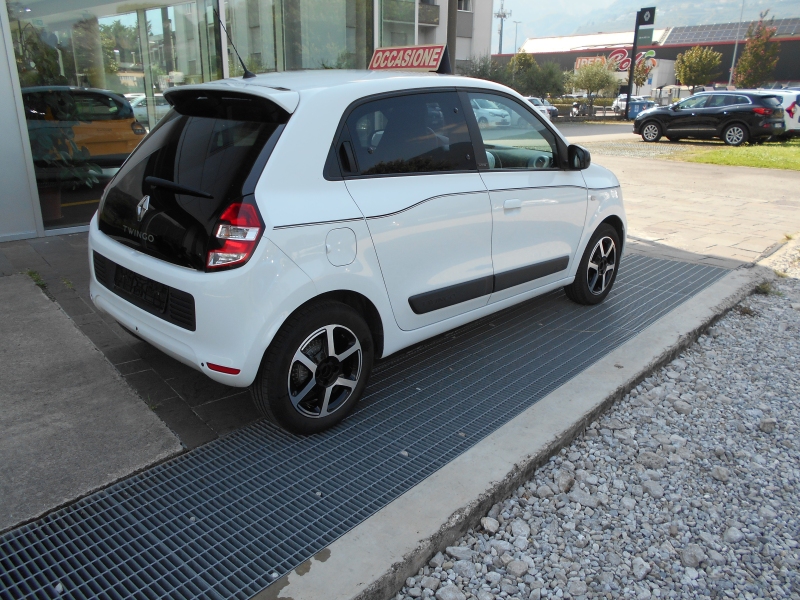 RENAULT TWINGO 1.0 SCE LIMITED Immagine 6