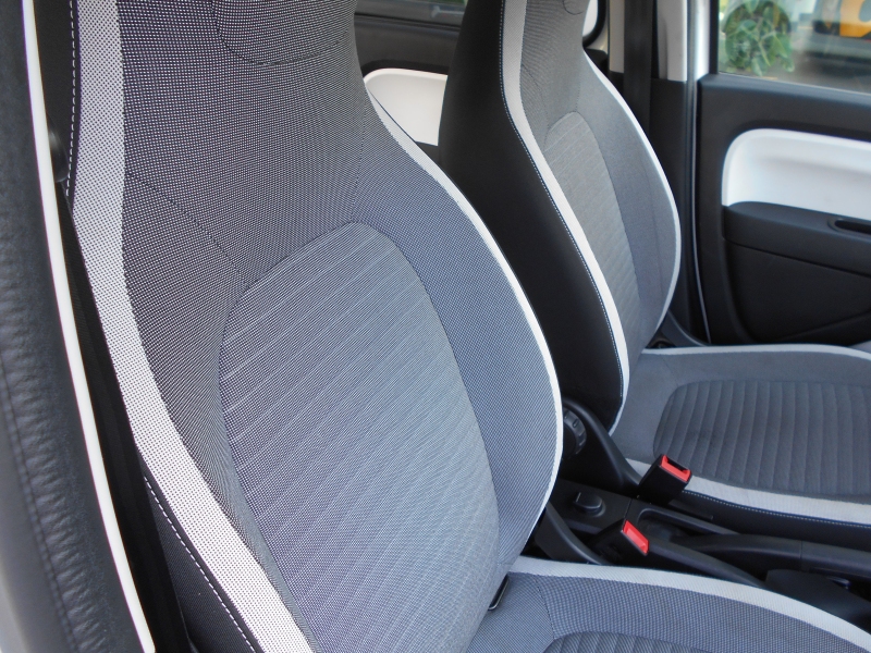 RENAULT TWINGO 1.0 SCE LIMITED Immagine 17