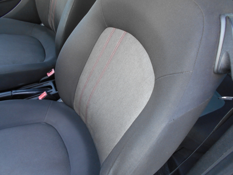 FIAT GRANDE PUNTO 1.3 MJT 75 CV 3 PORTE Immagine 17