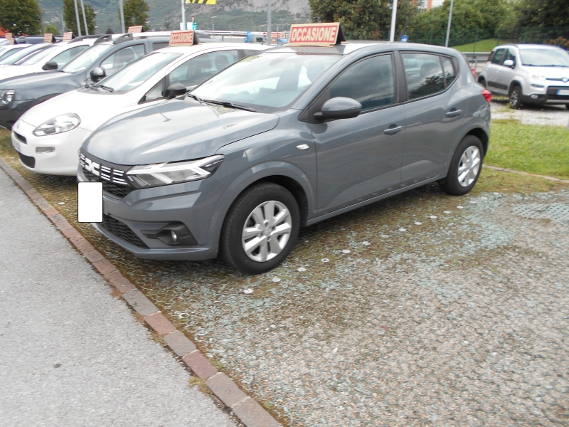 DACIA SANDERO 1.0 TCE GPL Immagine 2