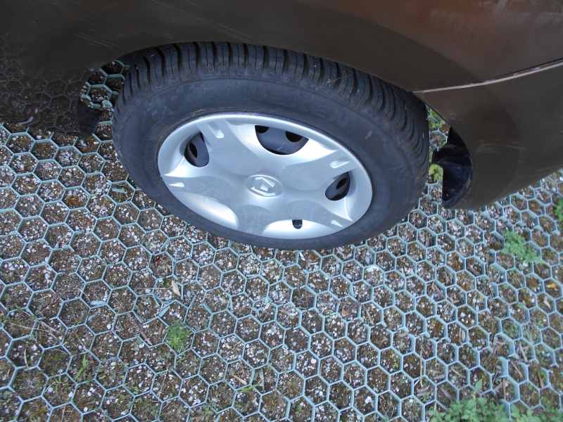 RENAULT TWINGO 1.2 YAHOO Immagine 10