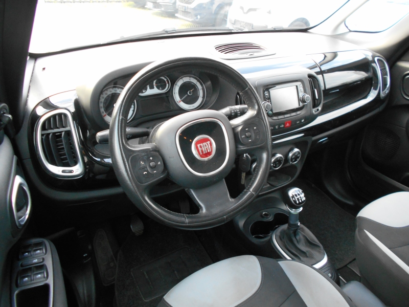 FIAT 500 L 1.4 Immagine 10