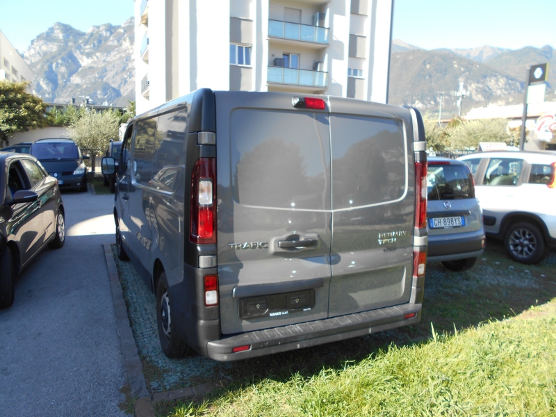 RENAULT TRAFIC 1.6 DCI L1 H1 AUTOCARRO 3 POSTI Immagine 4
