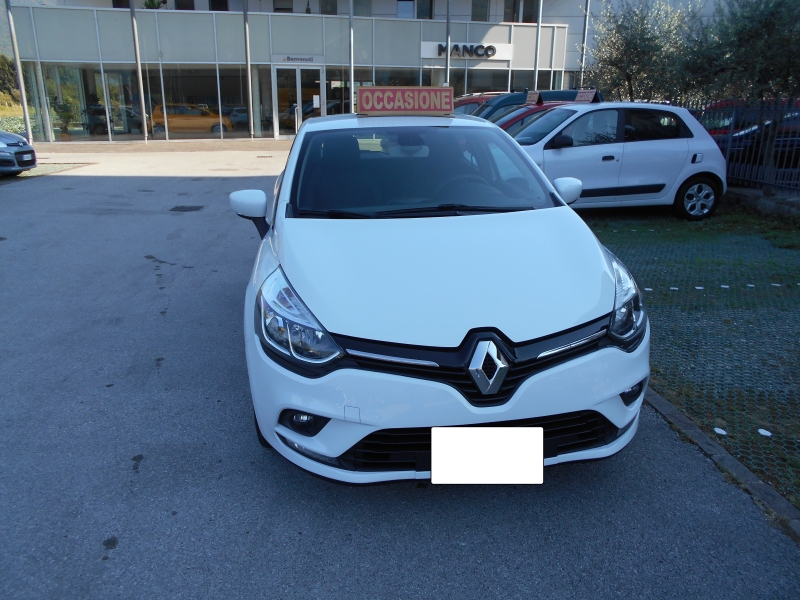 RENAULT CLIO 1.2 16V 75 CV ZEN Immagine 4