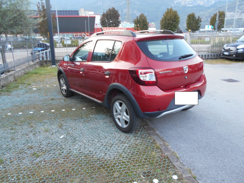 DACIA SANDERO PRESTIGE 1.0 TCE 90 CV Immagine 8