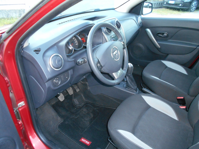 DACIA SANDERO PRESTIGE 1.0 TCE 90 CV Immagine 10