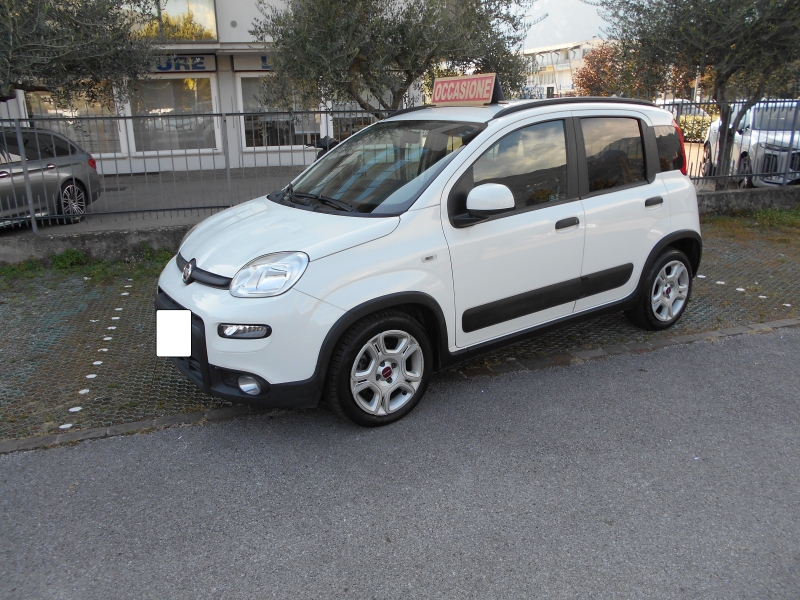FIAT PANDA 1.0 HYBRID Immagine 2