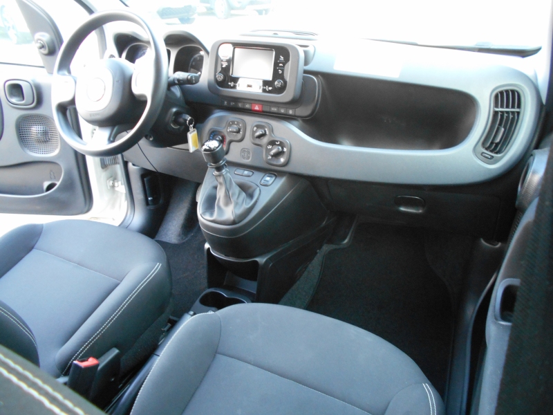 FIAT PANDA 1.0 HYBRID Immagine 15