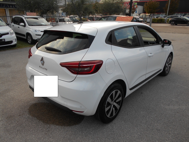 RENAULT CLIO 1.0 TCE Immagine 7