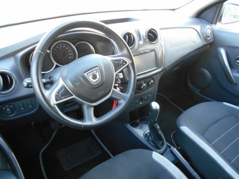 DACIA SANDERO 1.0 TCE PRESTIGE Immagine 9