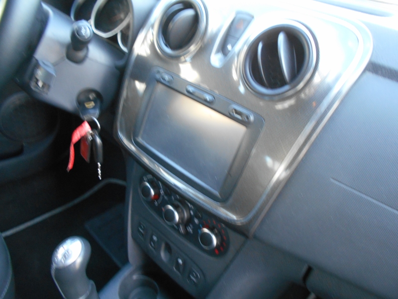 DACIA SANDERO 1.0 TCE PRESTIGE Immagine 16