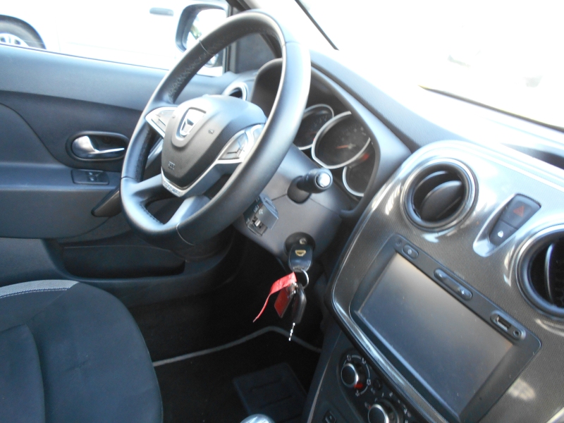 DACIA SANDERO 1.0 TCE PRESTIGE Immagine 18