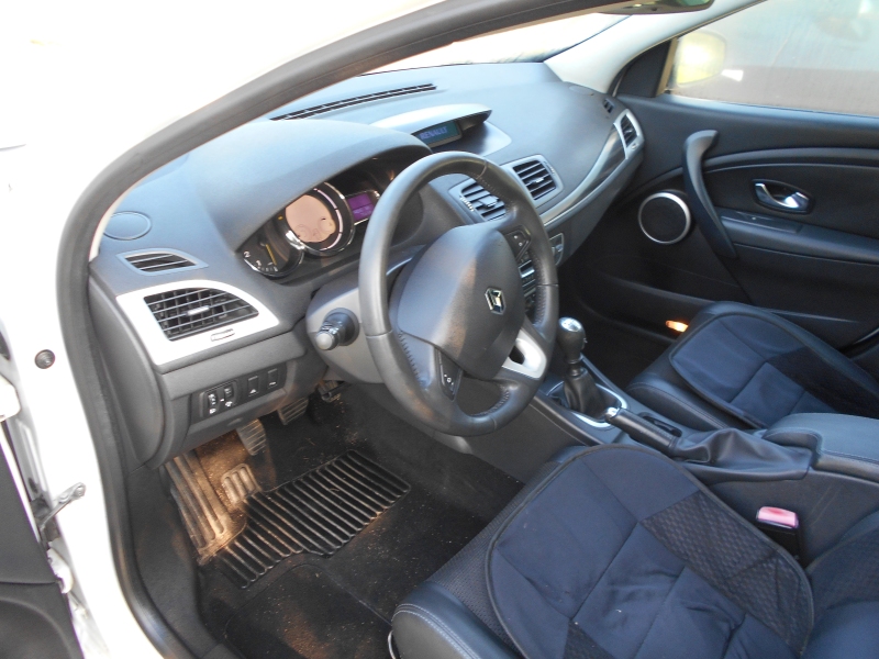 RENAULT MEGANE 1.5 DCI 110 CV Immagine 9