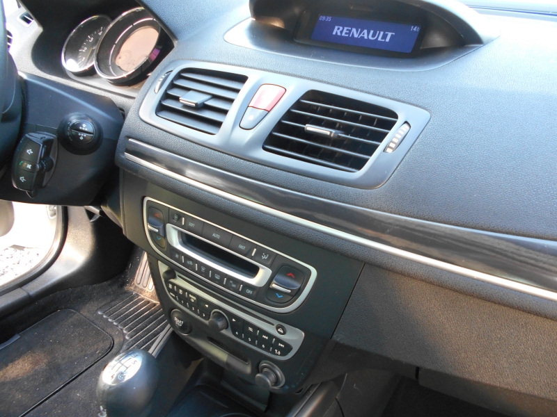 RENAULT MEGANE 1.5 DCI 110 CV Immagine 19