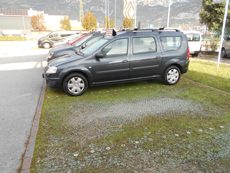 DACIA LOGAN MCV GPL 5 POSTI Immagine 1